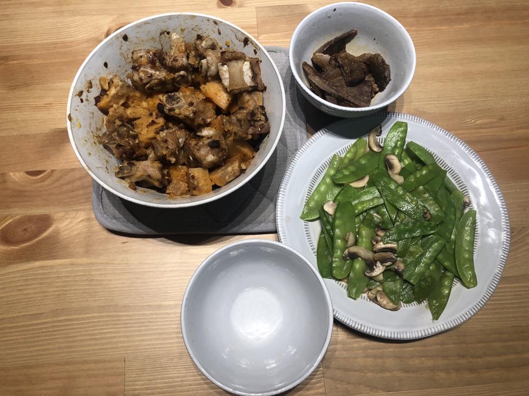 荔浦芋头蒸排骨