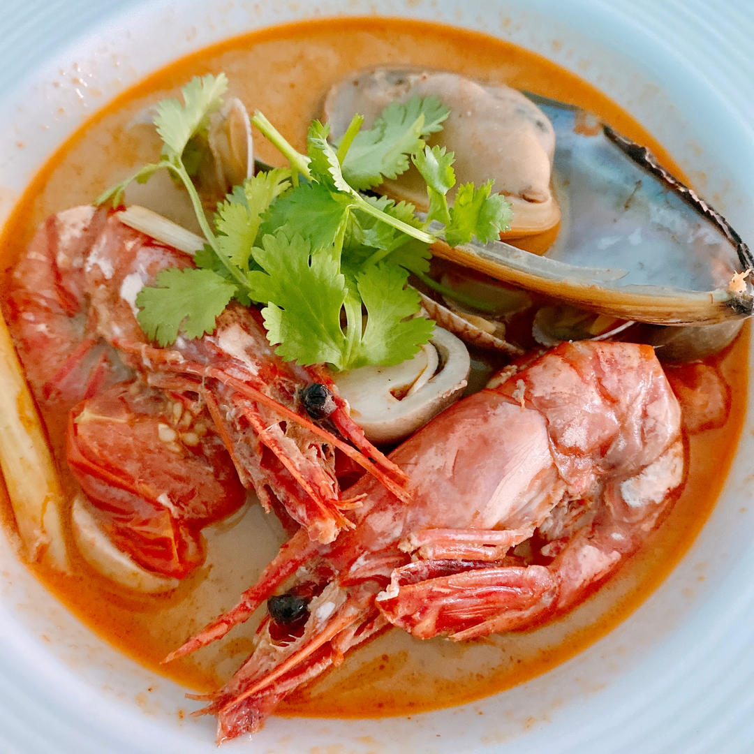 浓郁酸甜的冬阴功汤