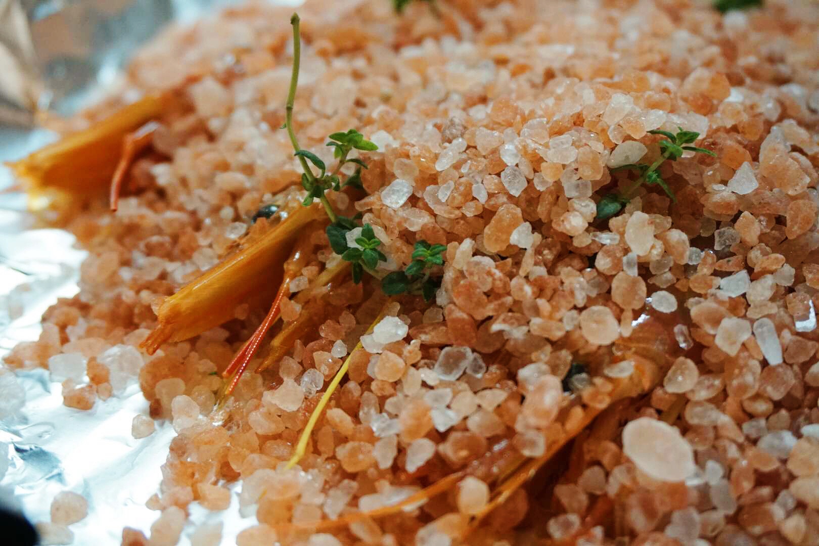 喜马拉雅岩盐烤阿根廷红虾的做法