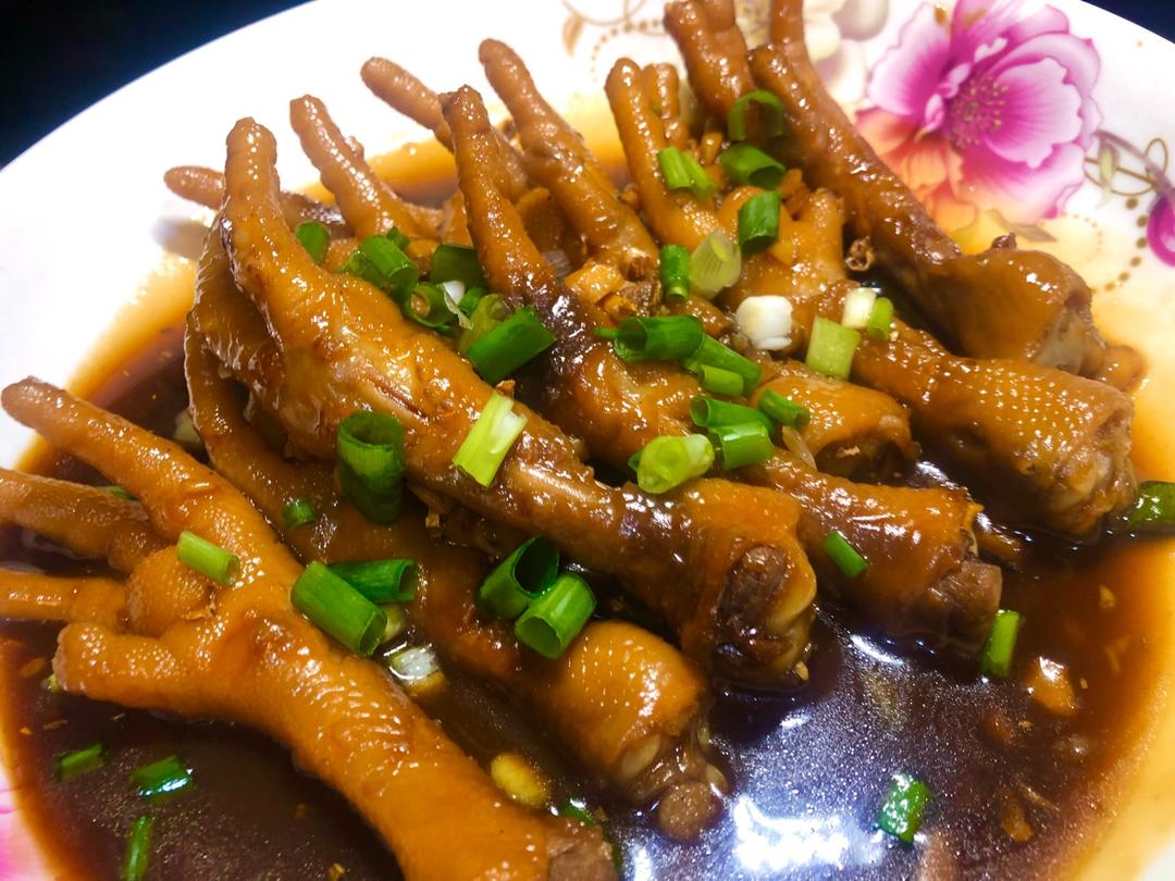 “销魂”卤鸡爪