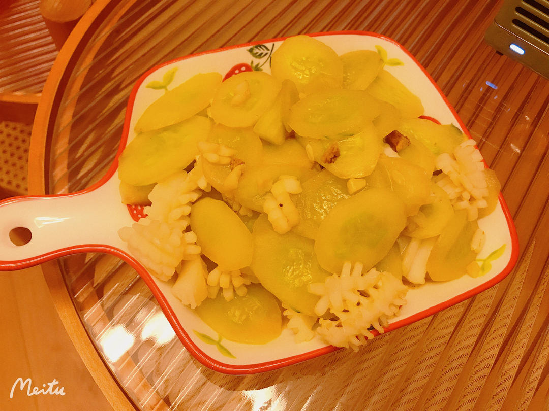 黄瓜炒鱿鱼