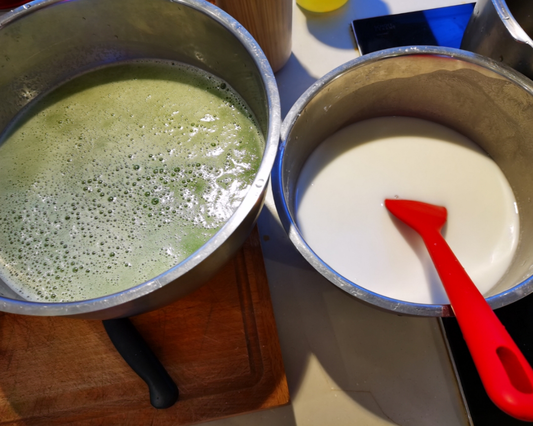 冰凉的黄瓜凉粉的做法 步骤2
