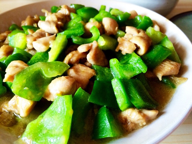 青椒炒鸡腿肉（大厨级别）