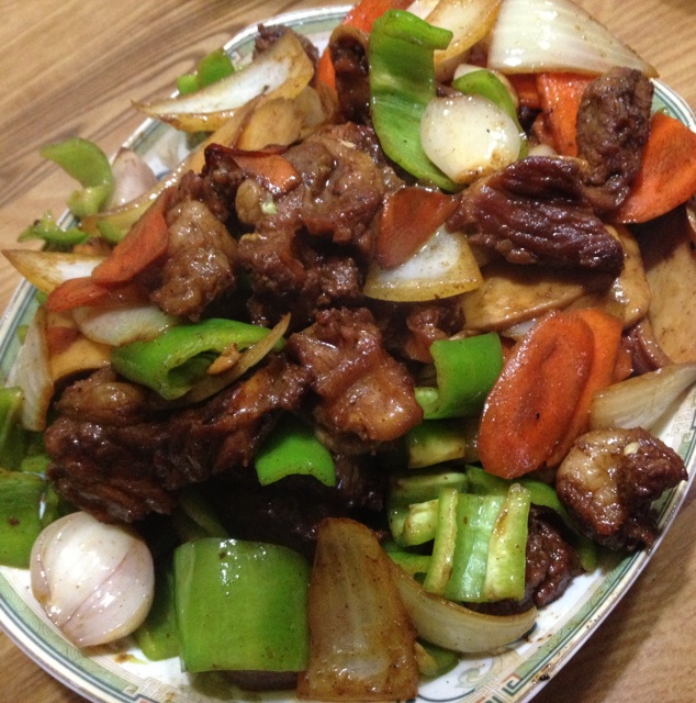 鲜蘑蔬菜牛肉粒