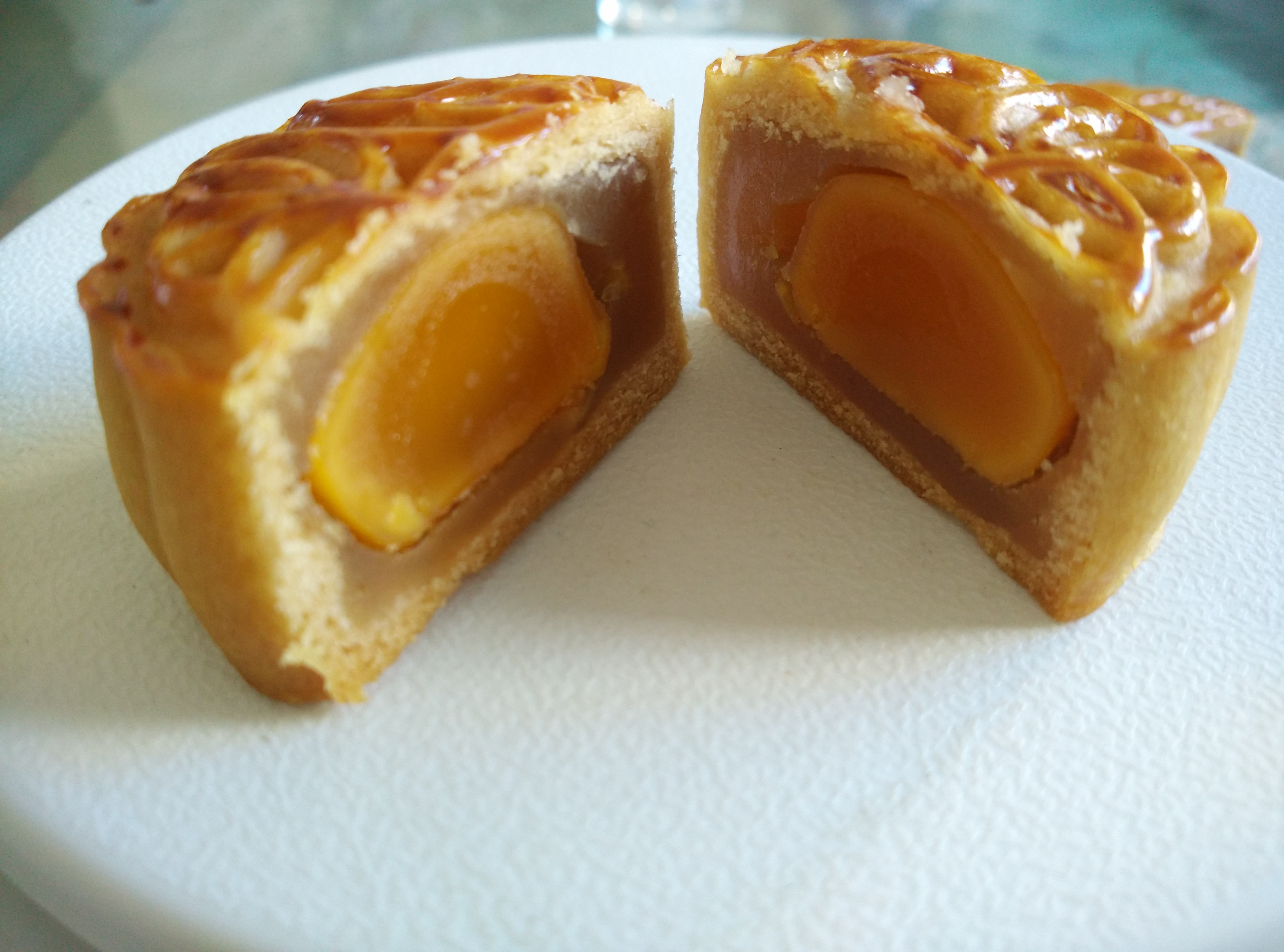 广式月饼——蛋黄莲蓉月饼