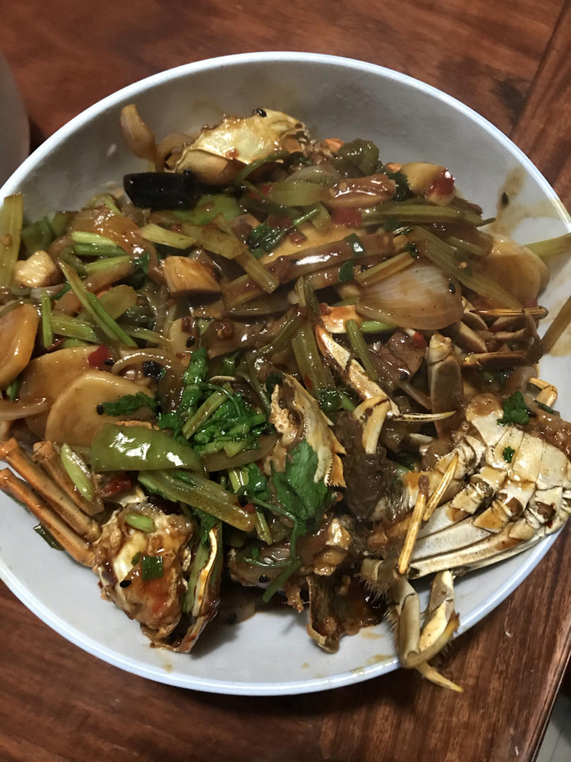 超详细版吮指香辣蟹炒年糕 | 大闸蟹最美妙的味道