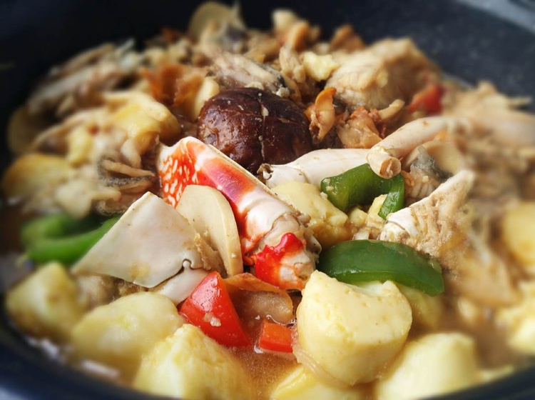 铁板海鲜日本豆腐 Seafood with Japanese Dofu