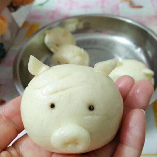 小猪馒头