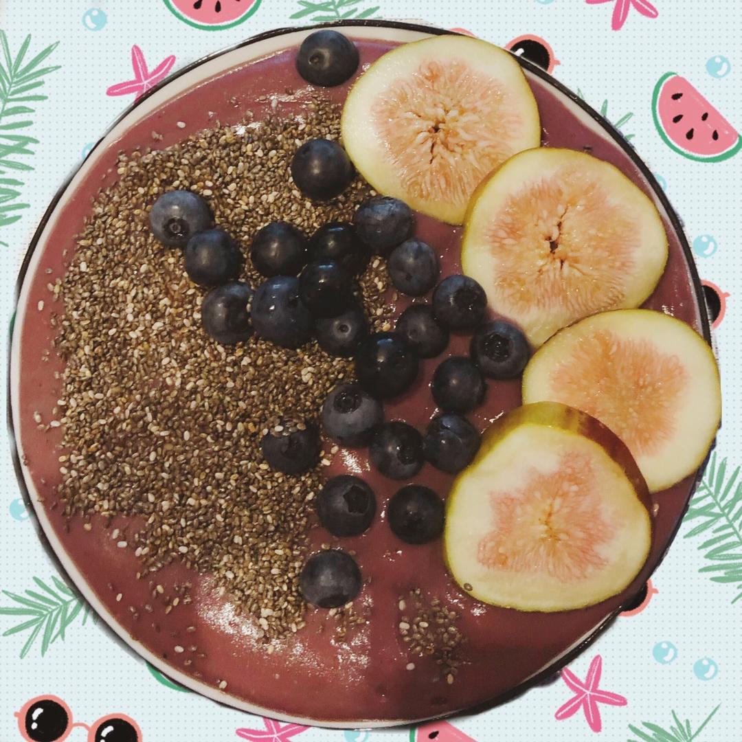 Smoothie  Bowl •思慕雪