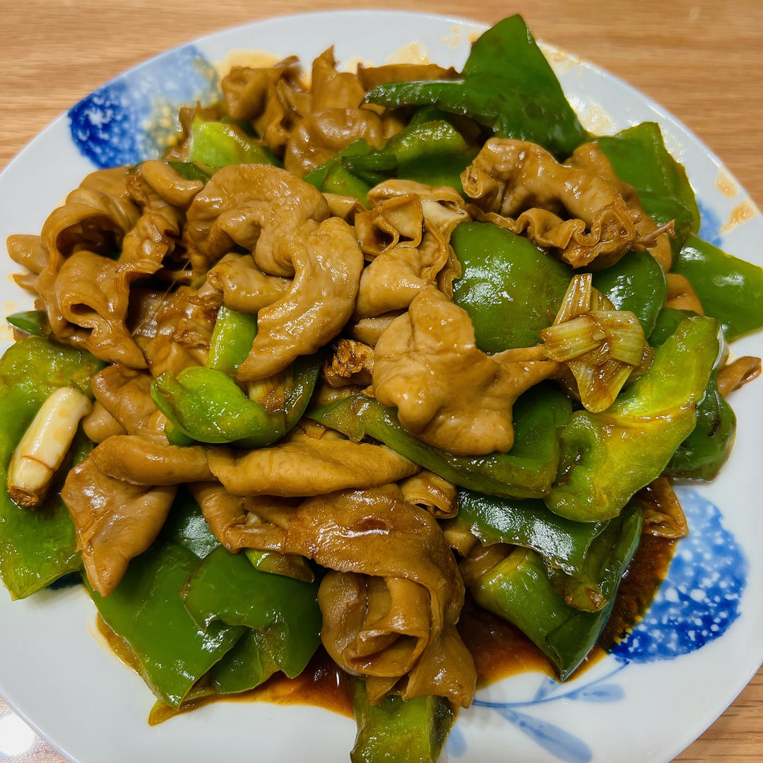 青椒肥肠