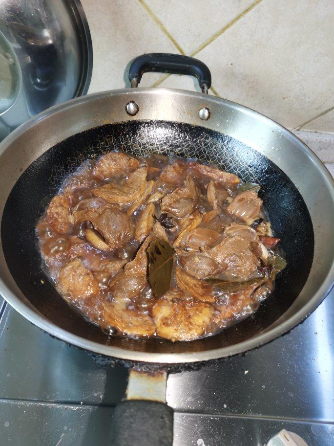 简单又媲美集乡客周黑鸭的卤鸭头鸭脖鸭胗