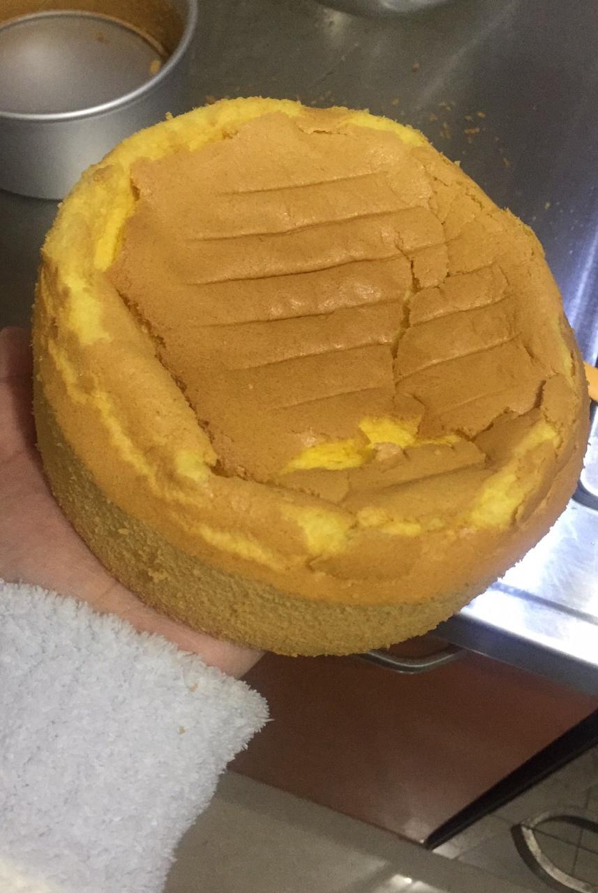 原味戚风蛋糕