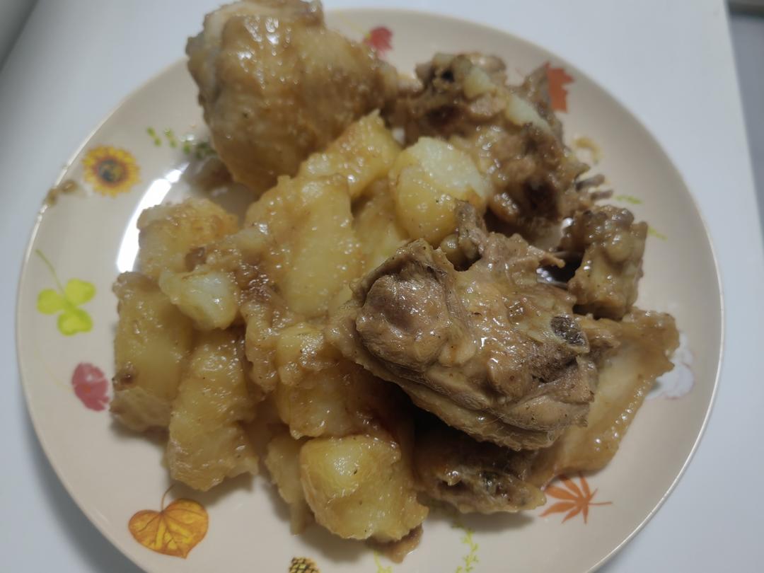 土豆焖鸡腿