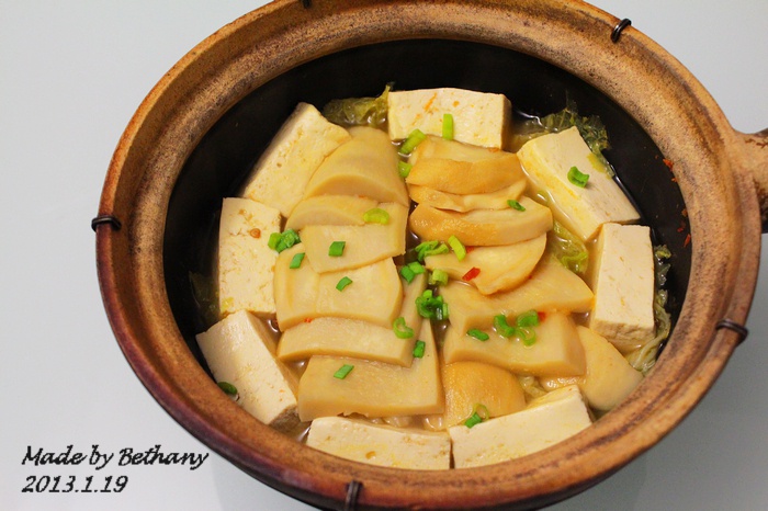 辣味白菜炖冻豆腐