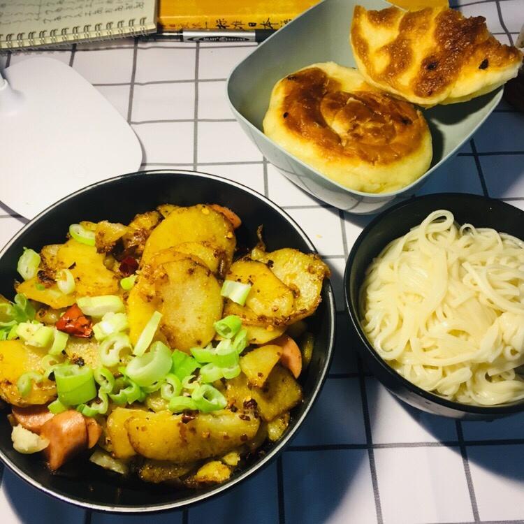 干锅土豆片