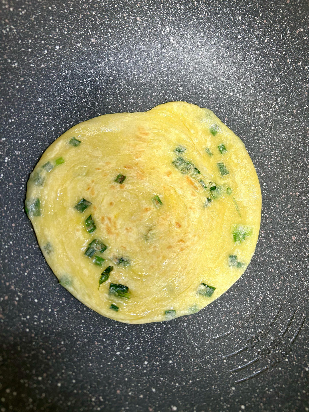 家常鸡蛋葱油饼 凉了也不硬 外酥里软 媲美早餐店 附细节视频详解