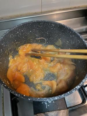 好侍番茄红烩蘑菇虾仁芝士意面的做法 步骤4