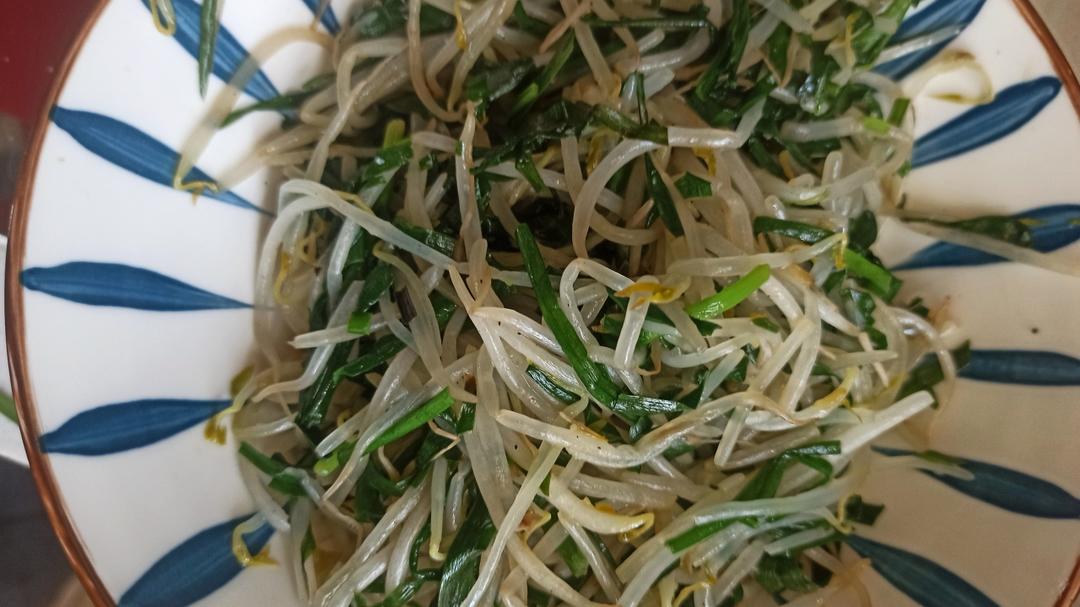 韭菜炒豆芽