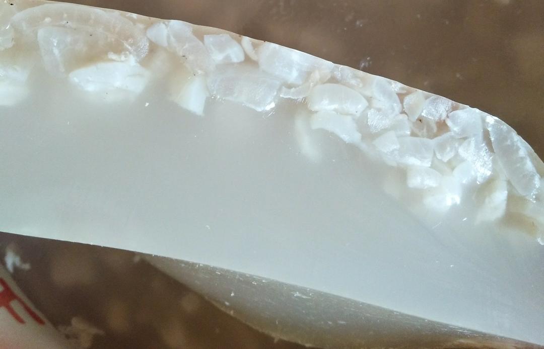 晶莹剔透的水晶猪皮冻