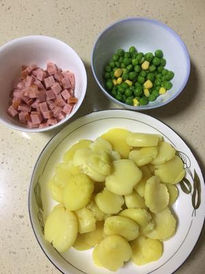 芝士焗小土豆（不用捣成土豆泥）的做法 步骤2