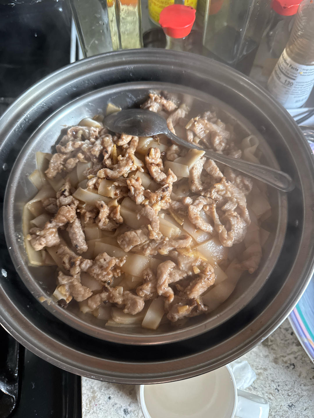 排骨蒸河粉(主食)