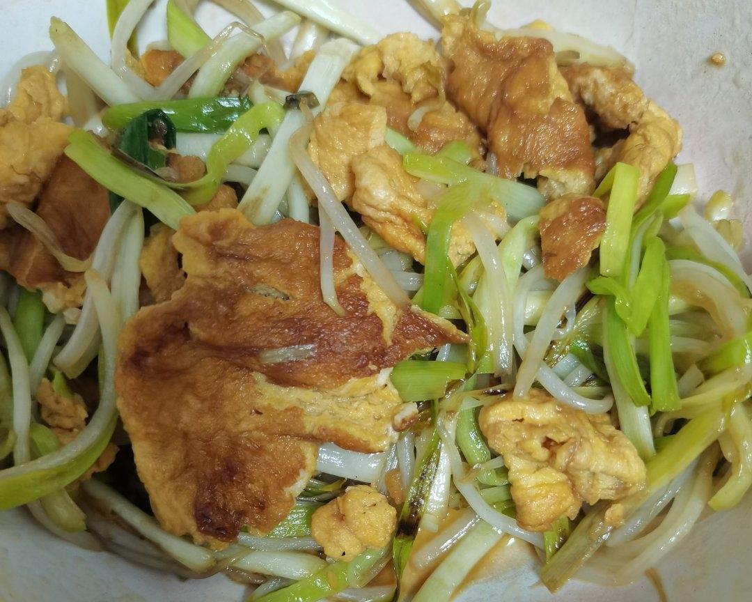 5元快手菜之蒜黄豆芽炒鸡蛋