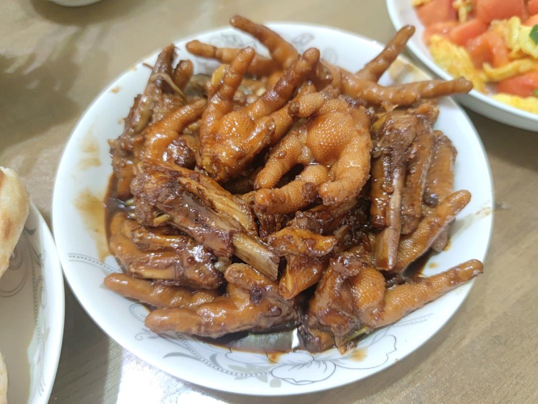 “销魂”卤鸡爪