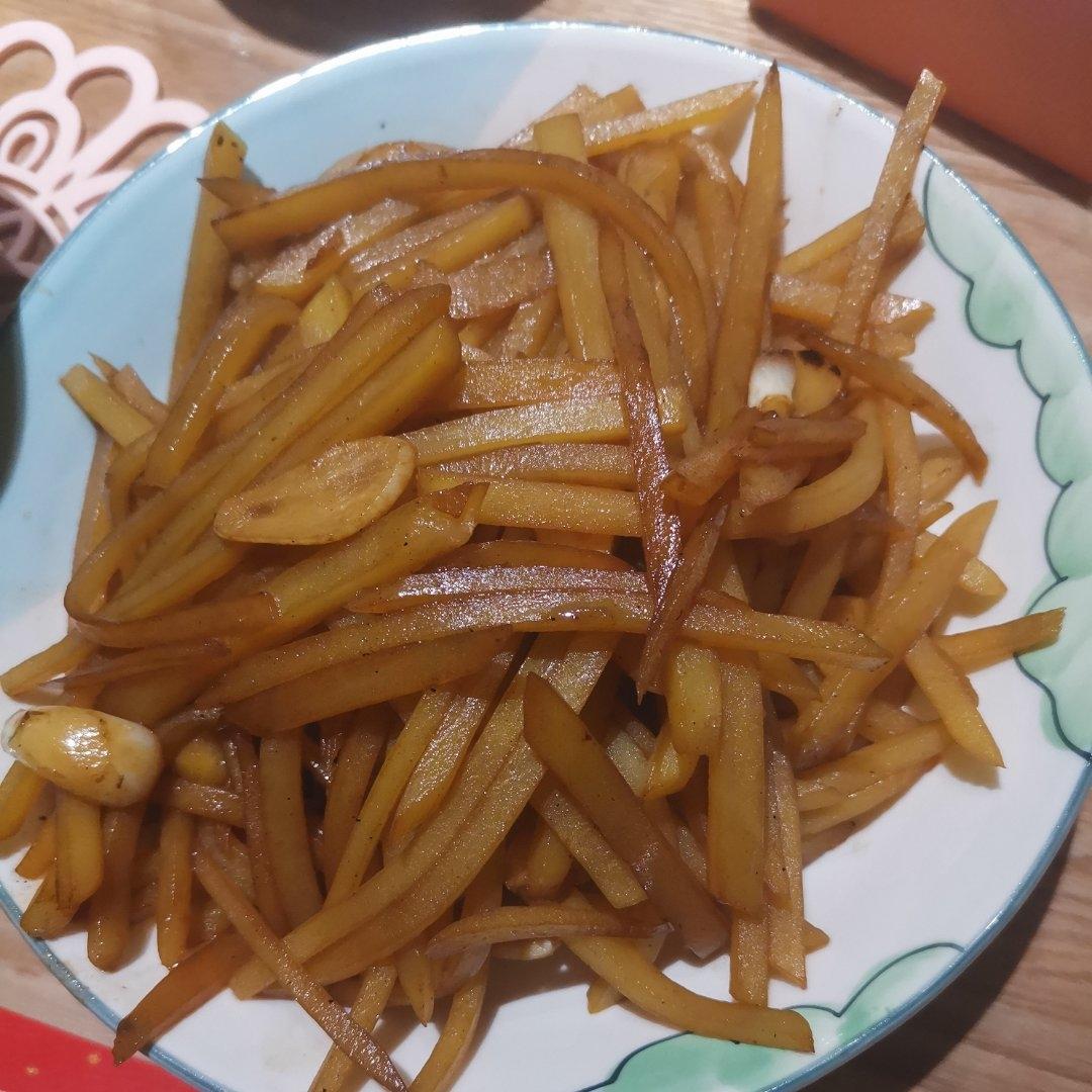 在家也能做出馆子味儿的醋溜/炝炒/酸辣土豆丝（就是那道看似简单，实则步步玄机的土豆丝）