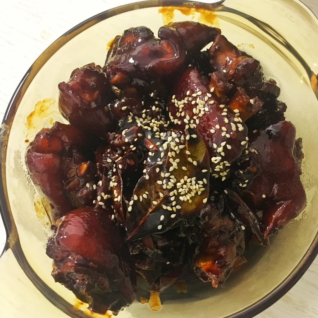 美味的家常菜：红烧猪蹄