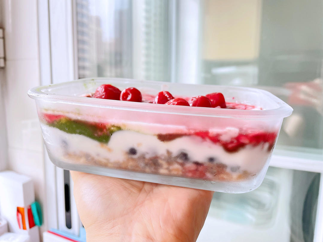 瑞利山和瑞丽安的食堂