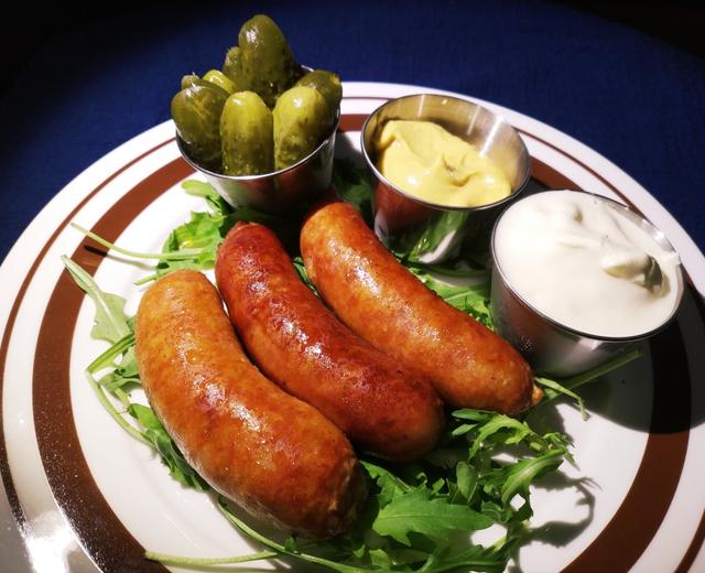 低碳水生酮小仙女爱吃的煎香肠的做法