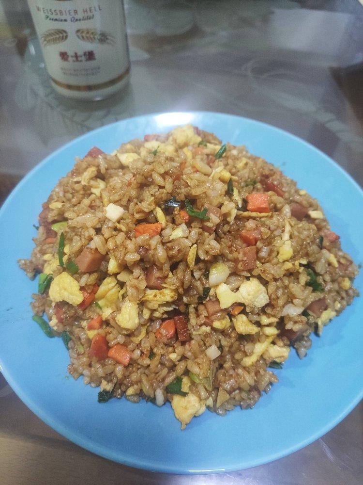 好吃到停不下来的酱油蛋炒饭