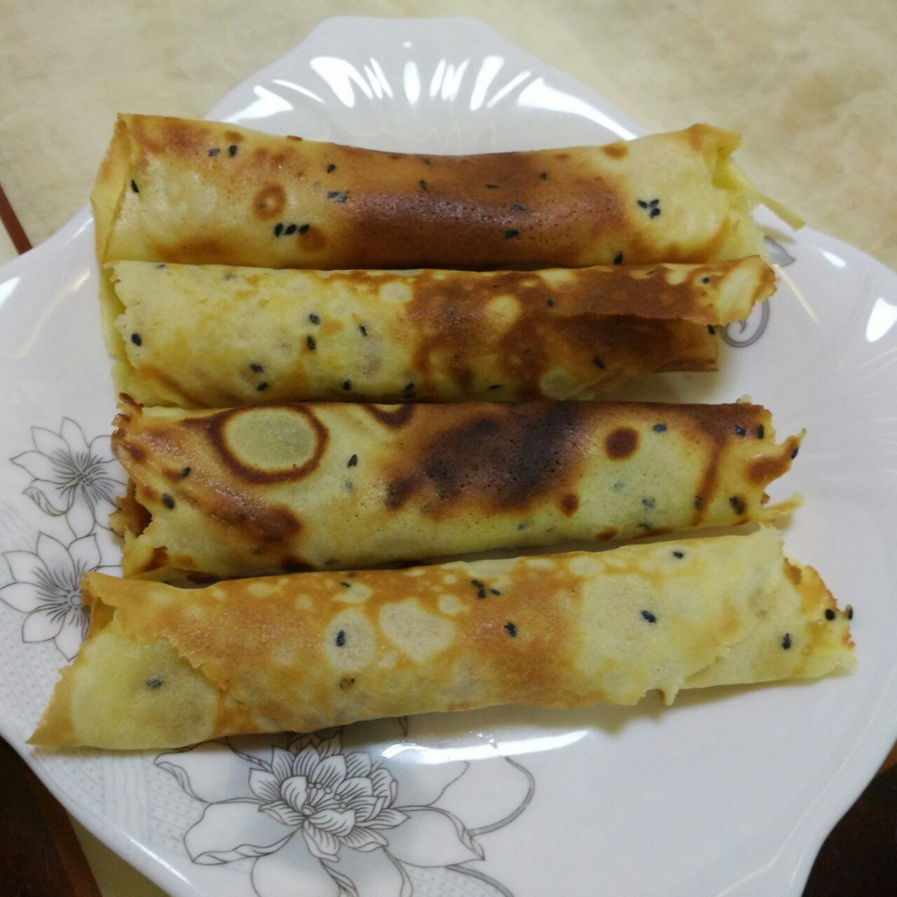 香脆平底锅芝麻蛋卷