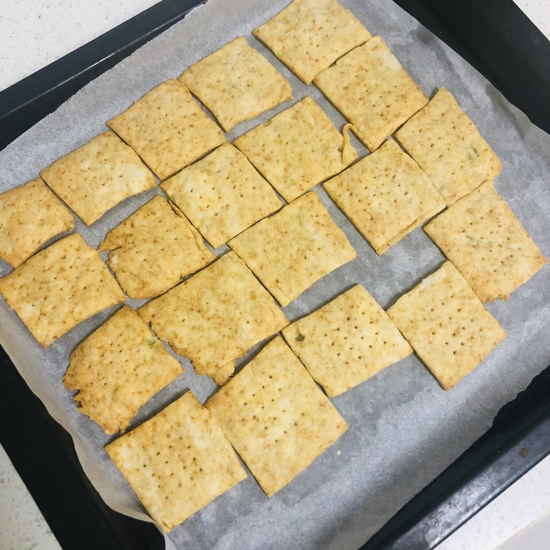 无鸡蛋无黄油的咸味土豆饼干