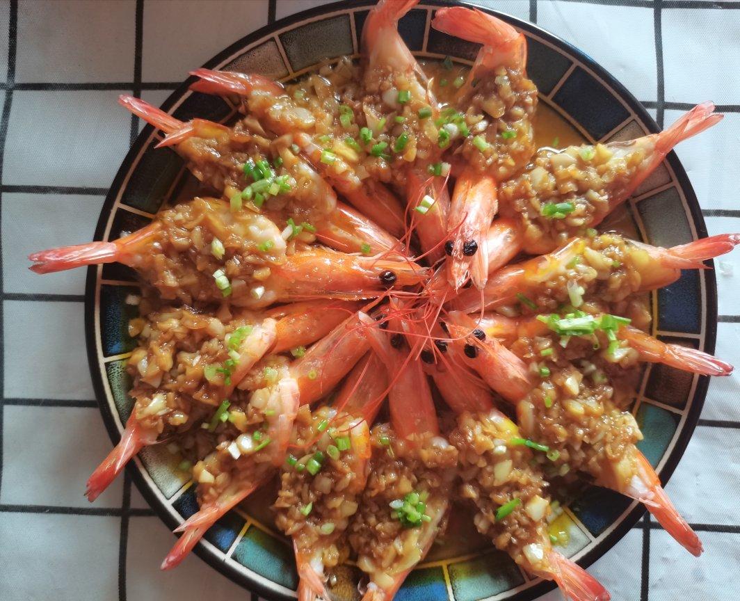 圆园源媛做的蒜蓉蒸虾