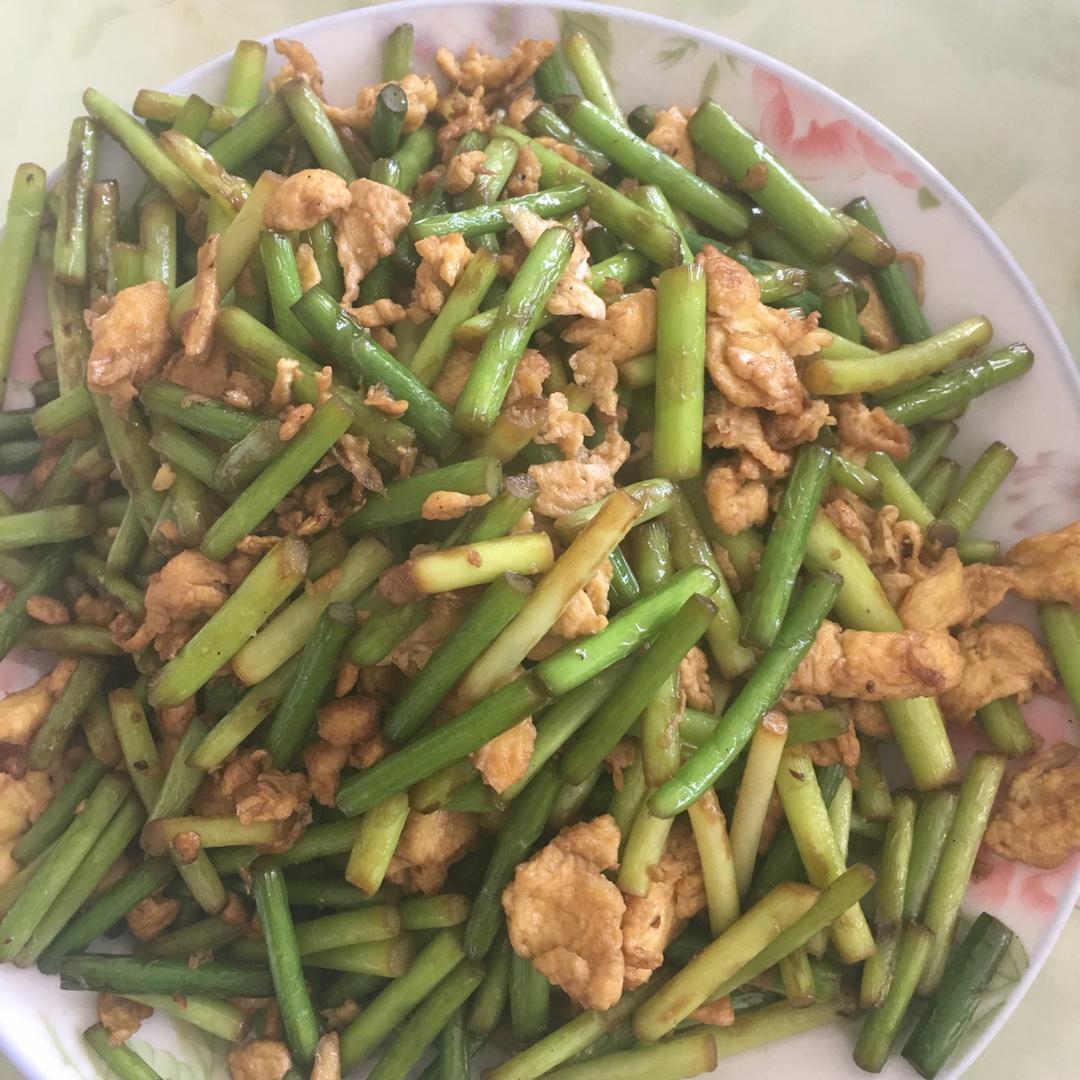 蒜薹炒鸡蛋