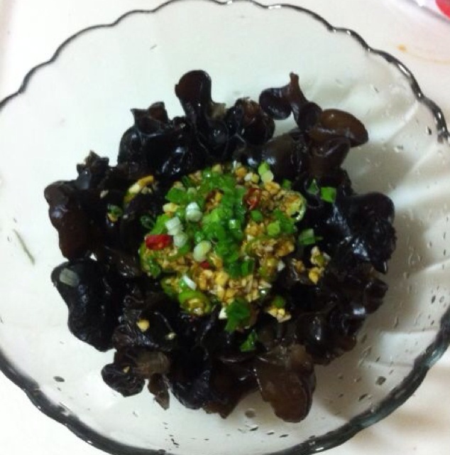 凉拌黑木耳
