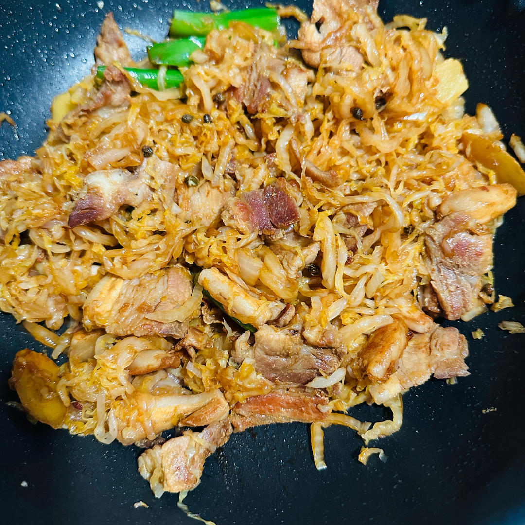 完爆西贝莜面村的【酸菜土豆炖排骨】