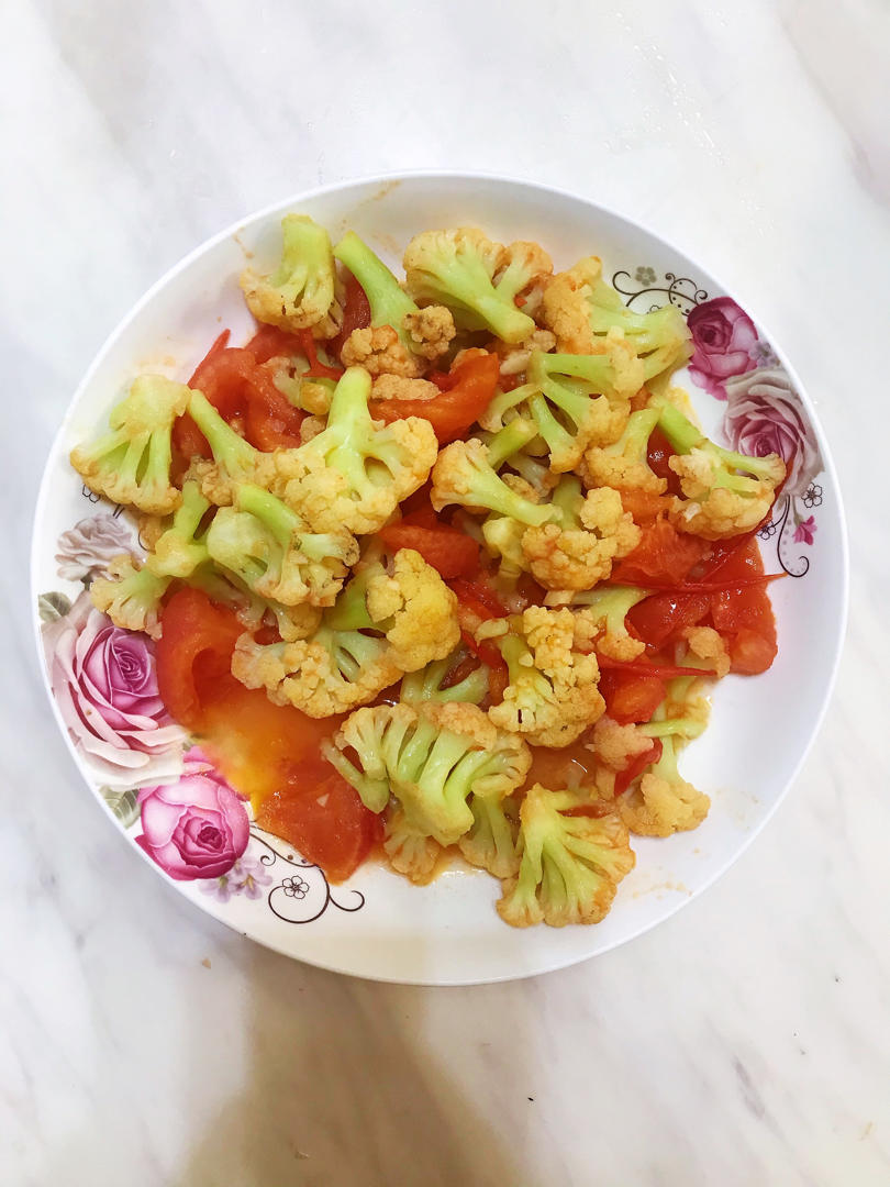 西红柿炒菜花（夏季开胃菜）