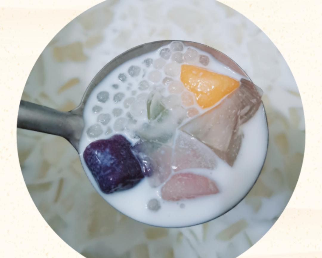 超正椰汁西米芋圆配凉粉