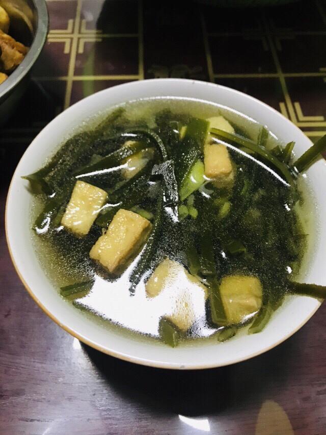 豆腐海带汤