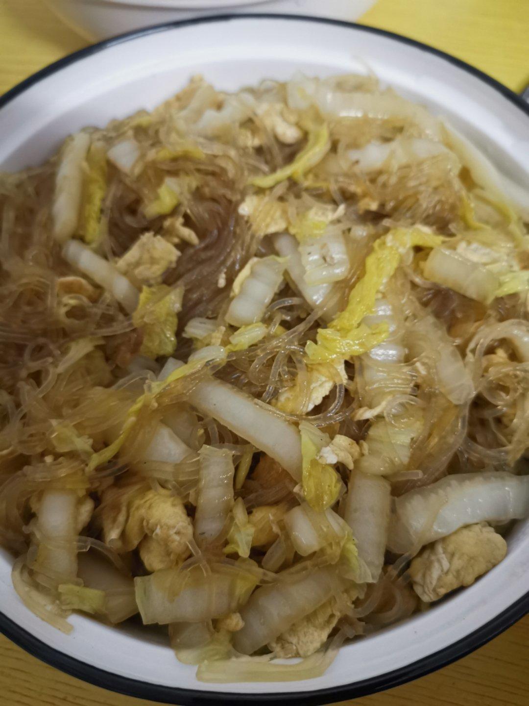 包菜鸡蛋炒粉丝😋(下饭神器)