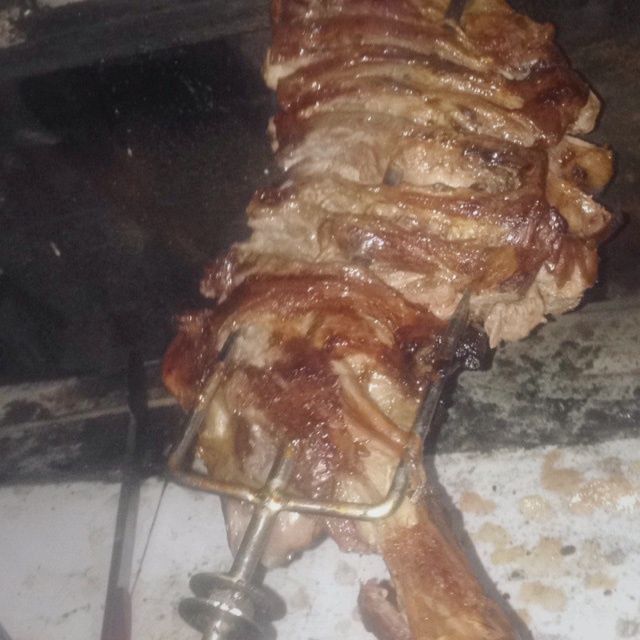 孜然蒜香烤羊腿