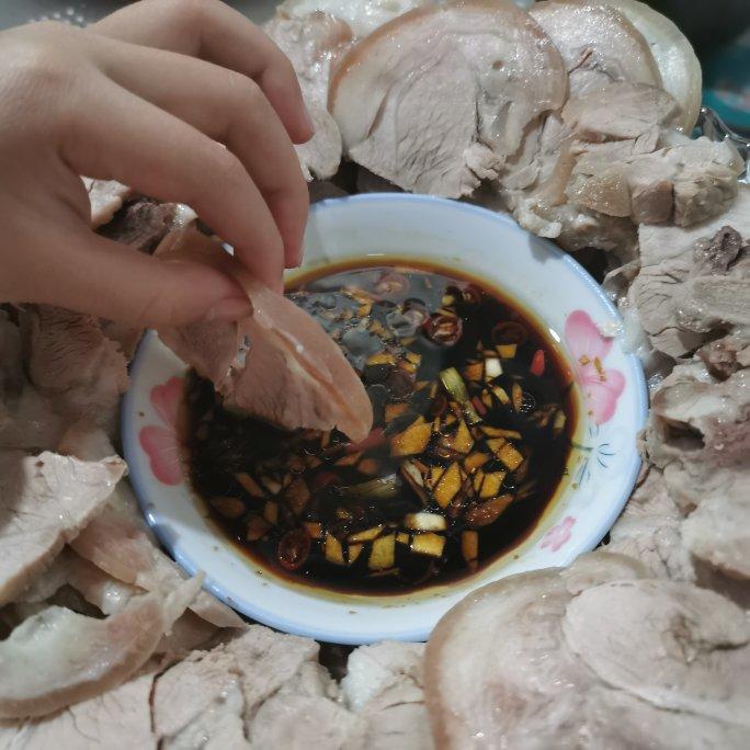 冰花肘子