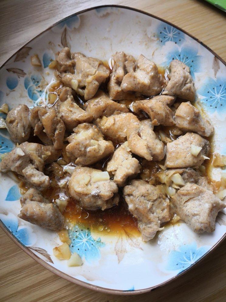 蒜蓉蒸鸡胸（鸡腿）