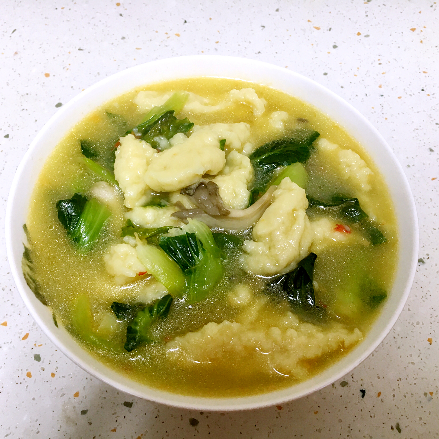 蔬菜鸡蛋面疙瘩