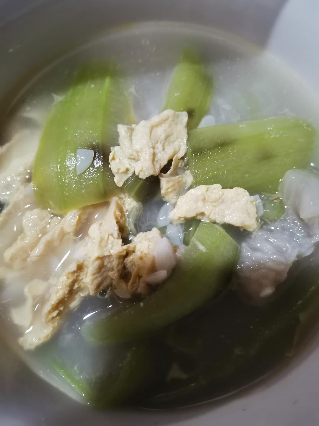 清淡的丝瓜鸡蛋汤