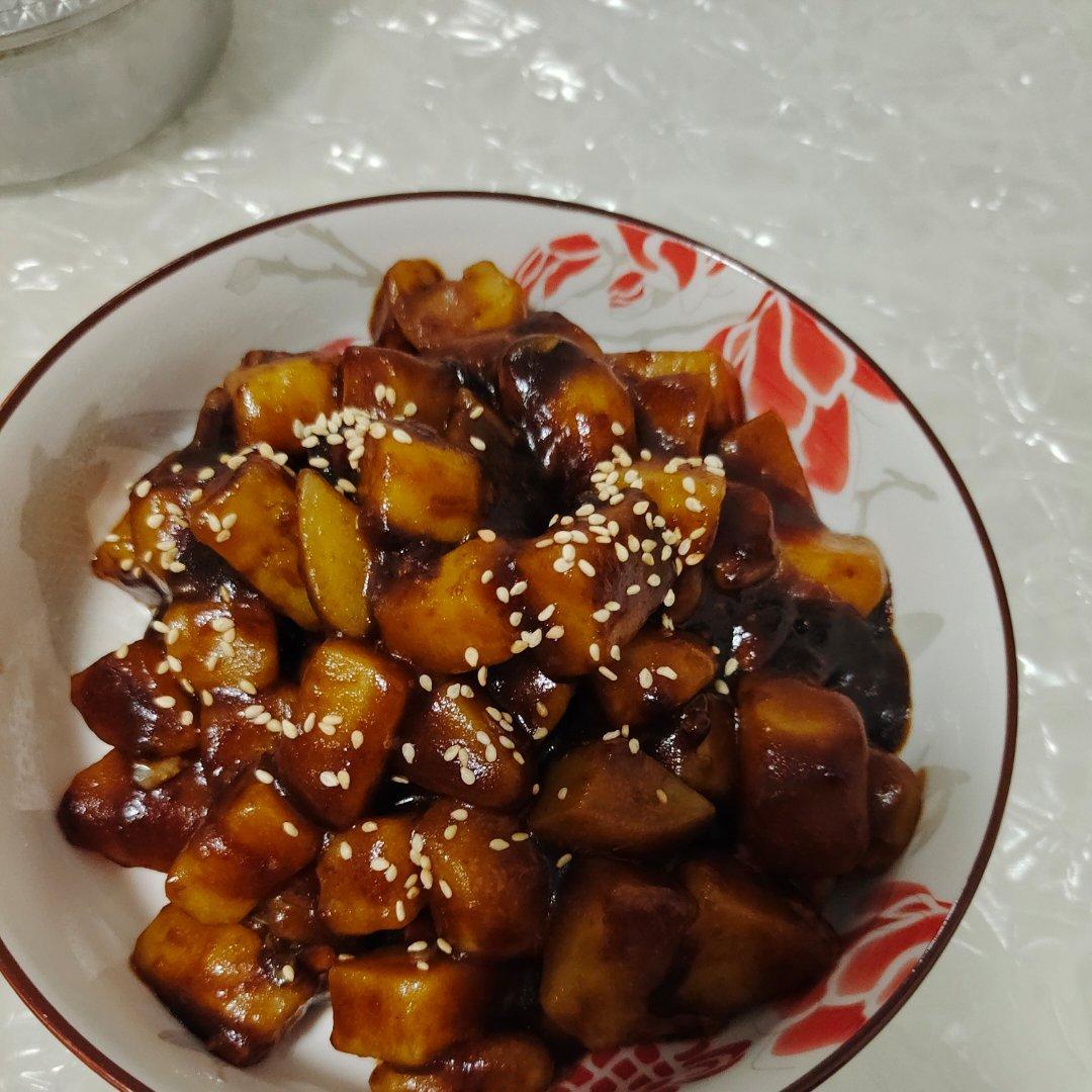 🔥巨下饭，软糯入味！比肉还好吃的红烧土豆