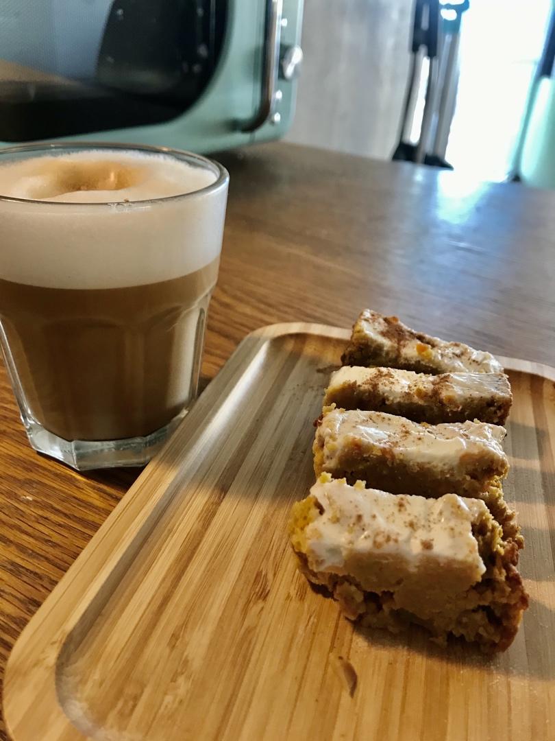 无糖无油胡萝卜蛋糕，烤箱版VS蒸锅版，你pick谁？