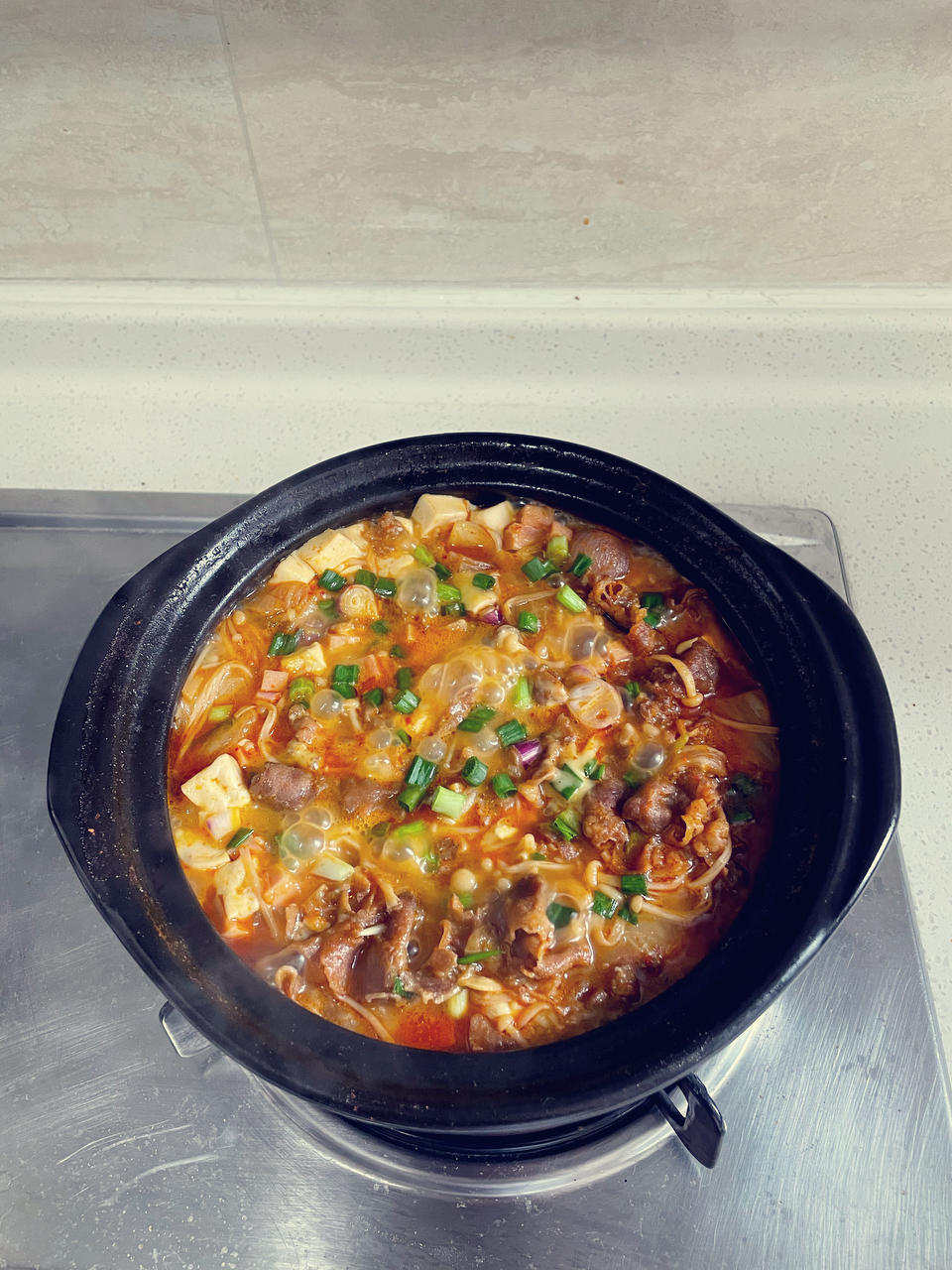 金针菇泡菜肥牛汤锅|妈妈再给我一碗
